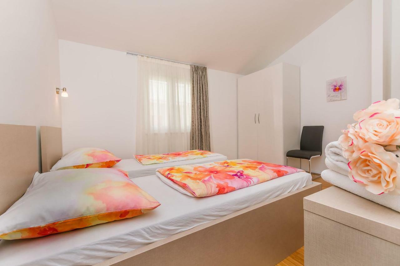 Apartments Villa Aquamarine Duće Zewnętrze zdjęcie